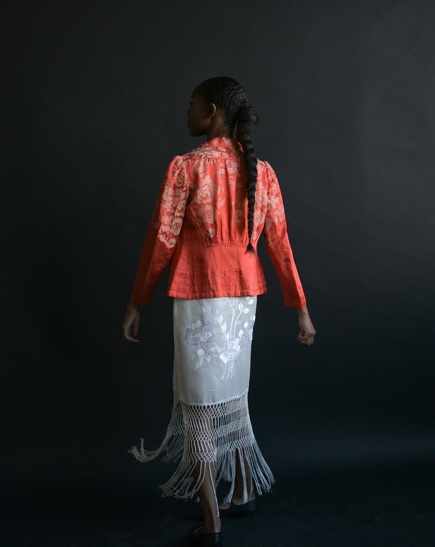 1920s floral embroidered fringe dress