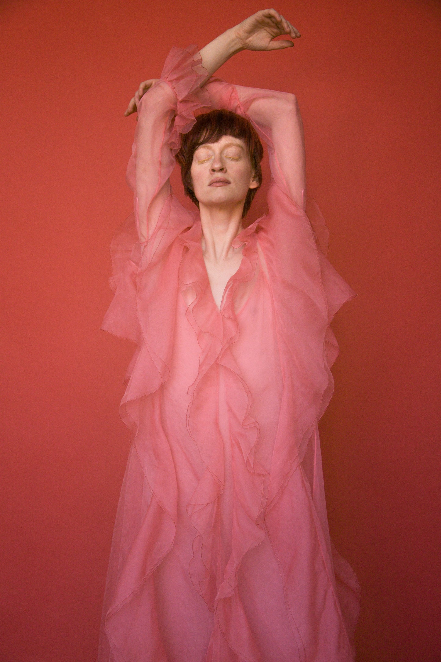 gucci ss 2016 pink silk ruffle dress
