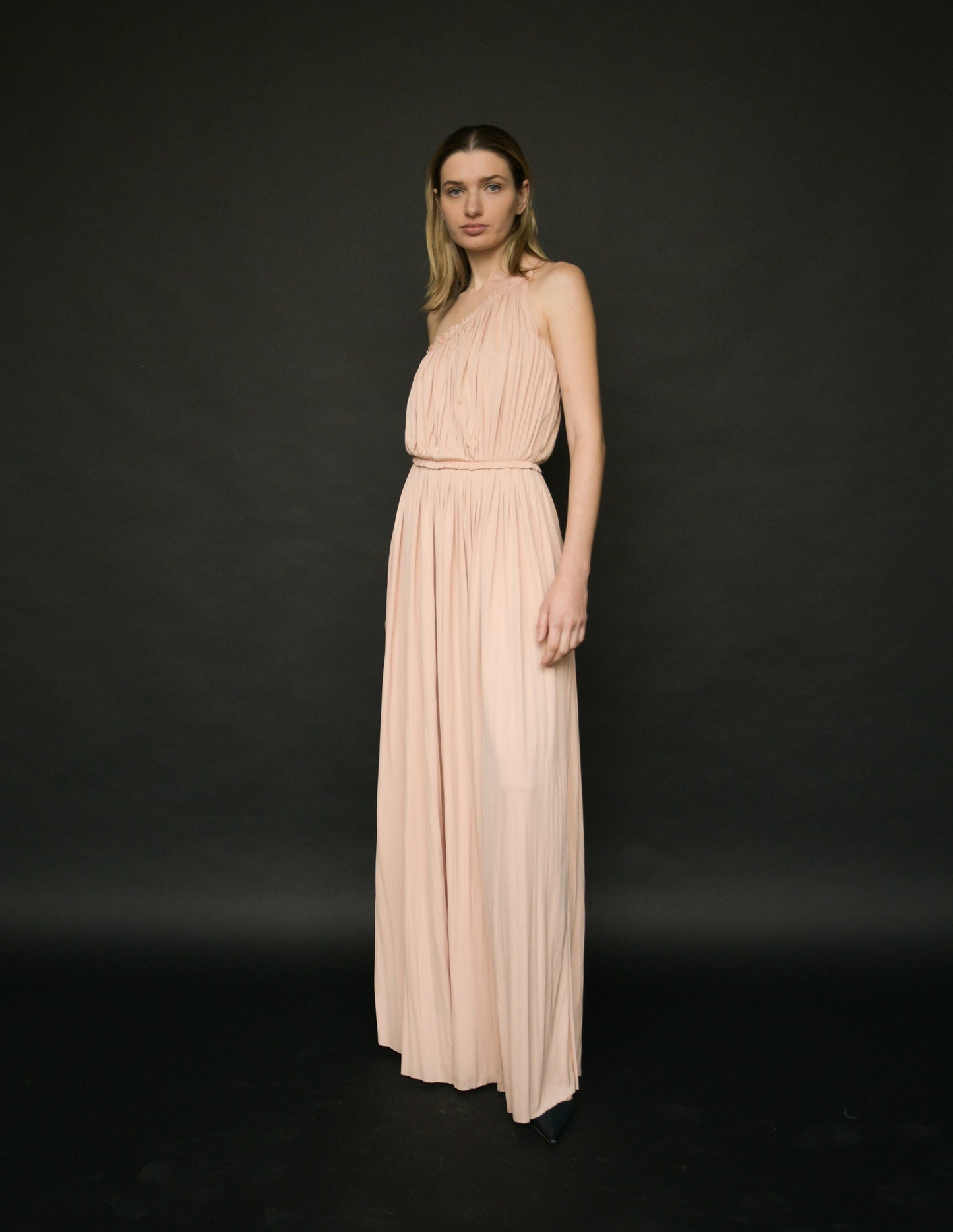 christian dior ss 2019 blush pink pleated dress