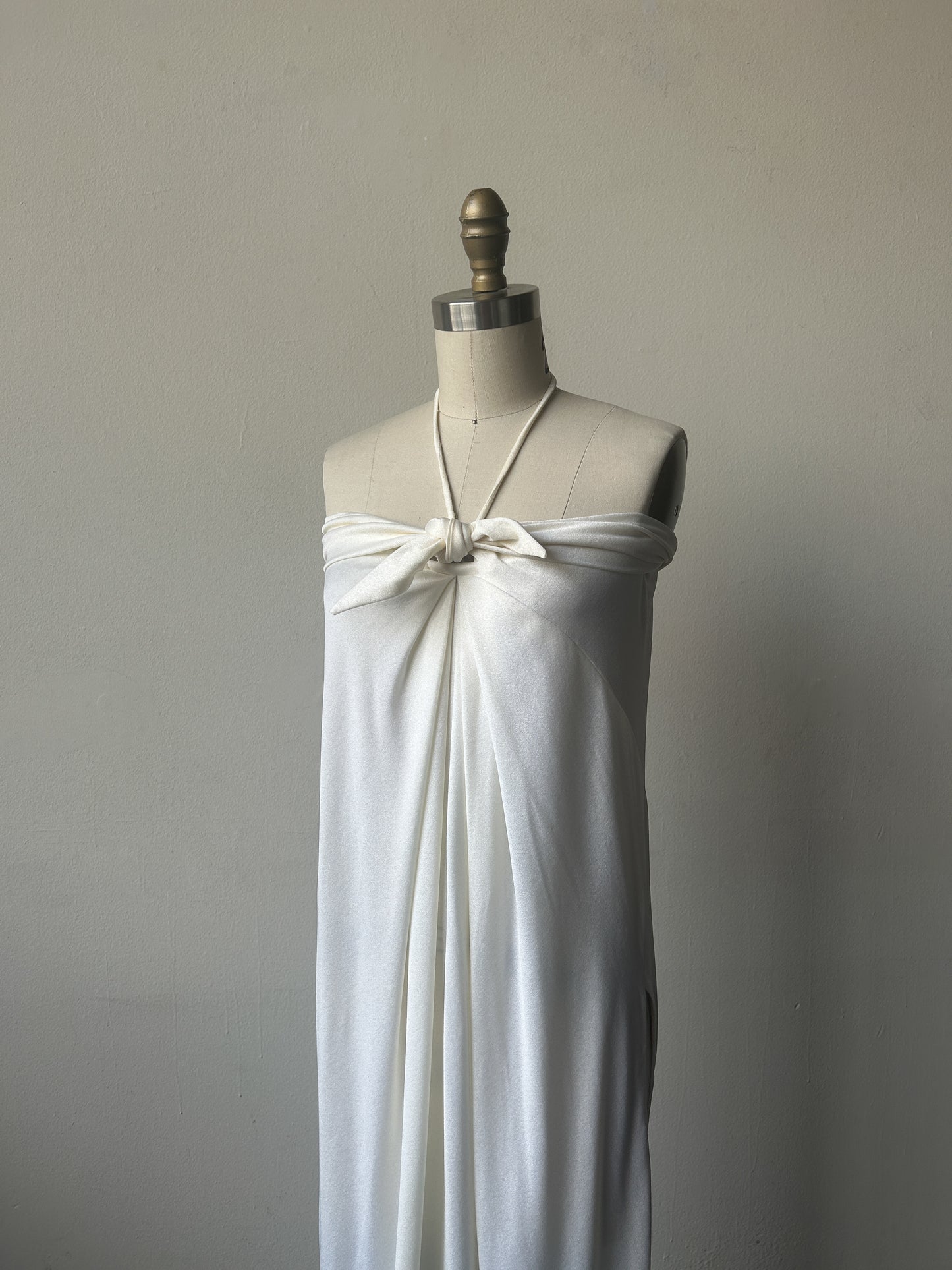 1976 vintage halston white strapless tie front jersey dress