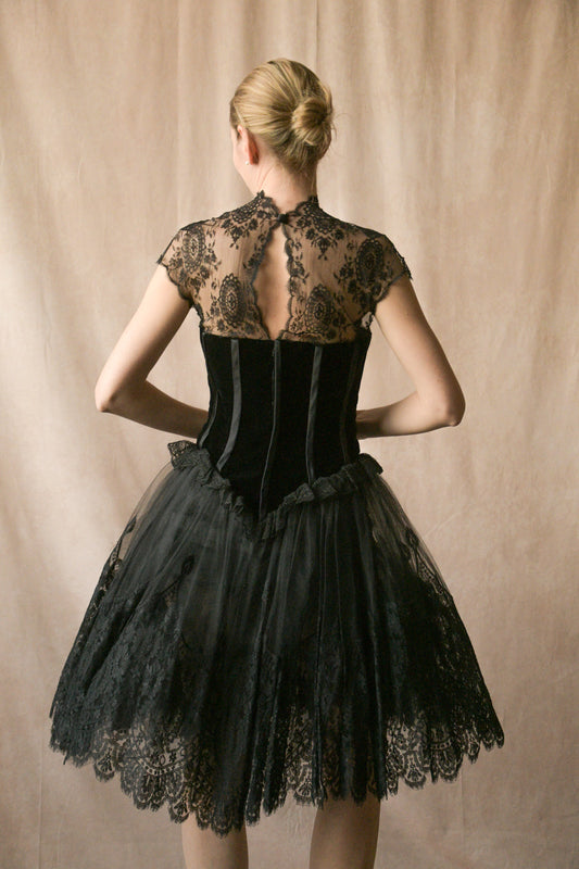 valentino fall winter 1993 velvet corset lace dress