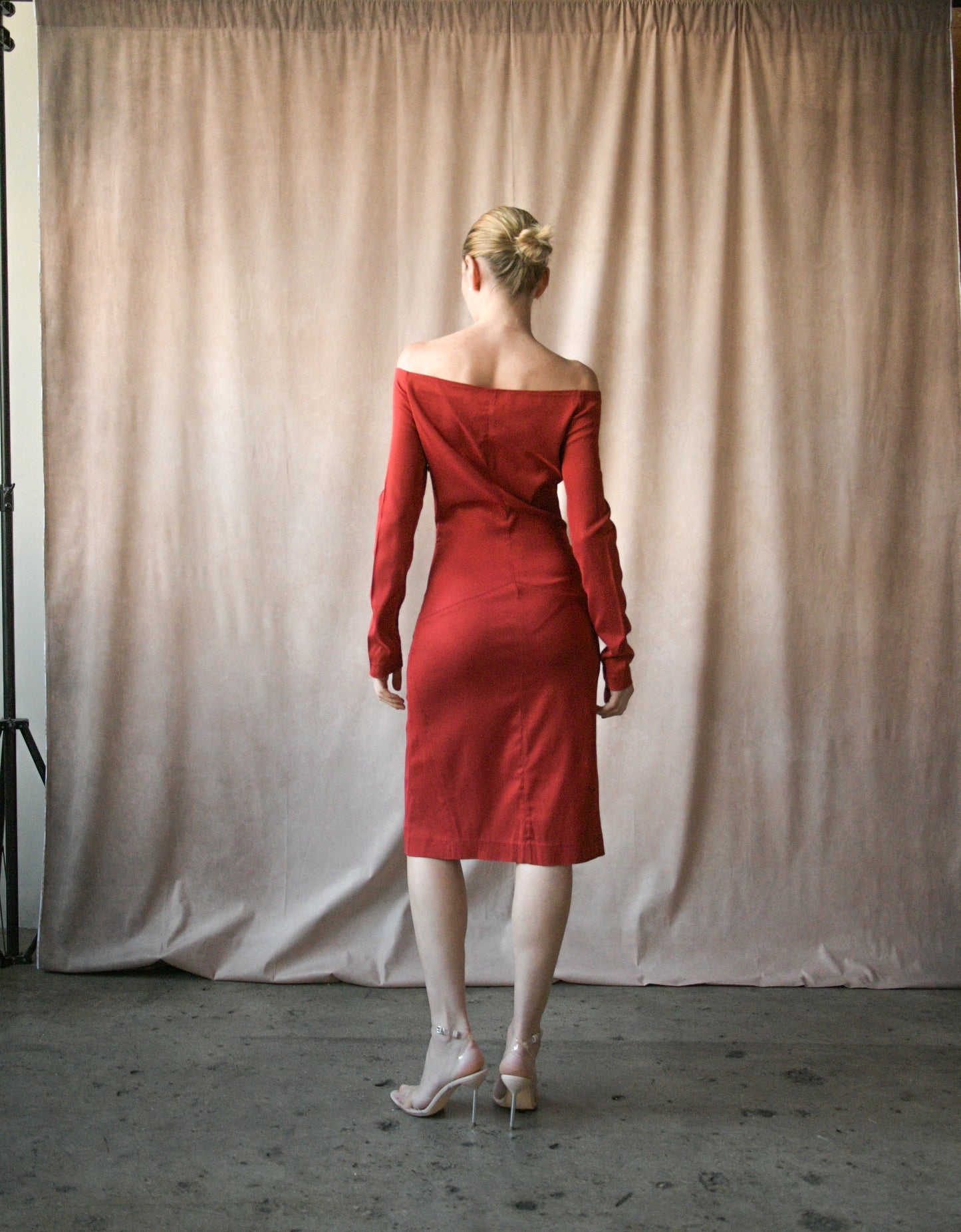 romeo gigli resort 1986 burgundy red off shoulder midi dress