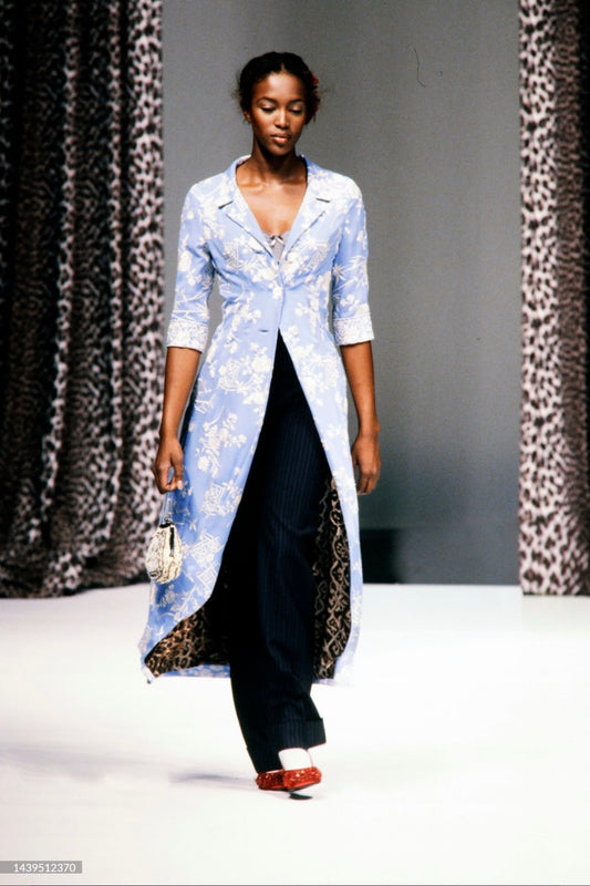 dolce gabbana silk wedgwood blue chinoiserie embroidered coat