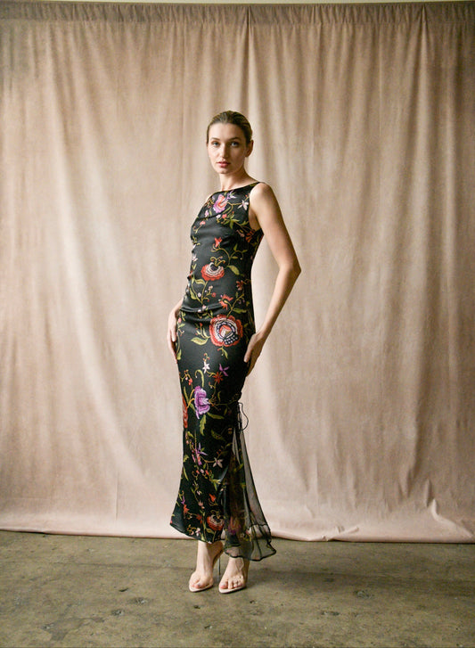 emanuel ungaro by giambattista valli 2002 piano shawl floral corset dress