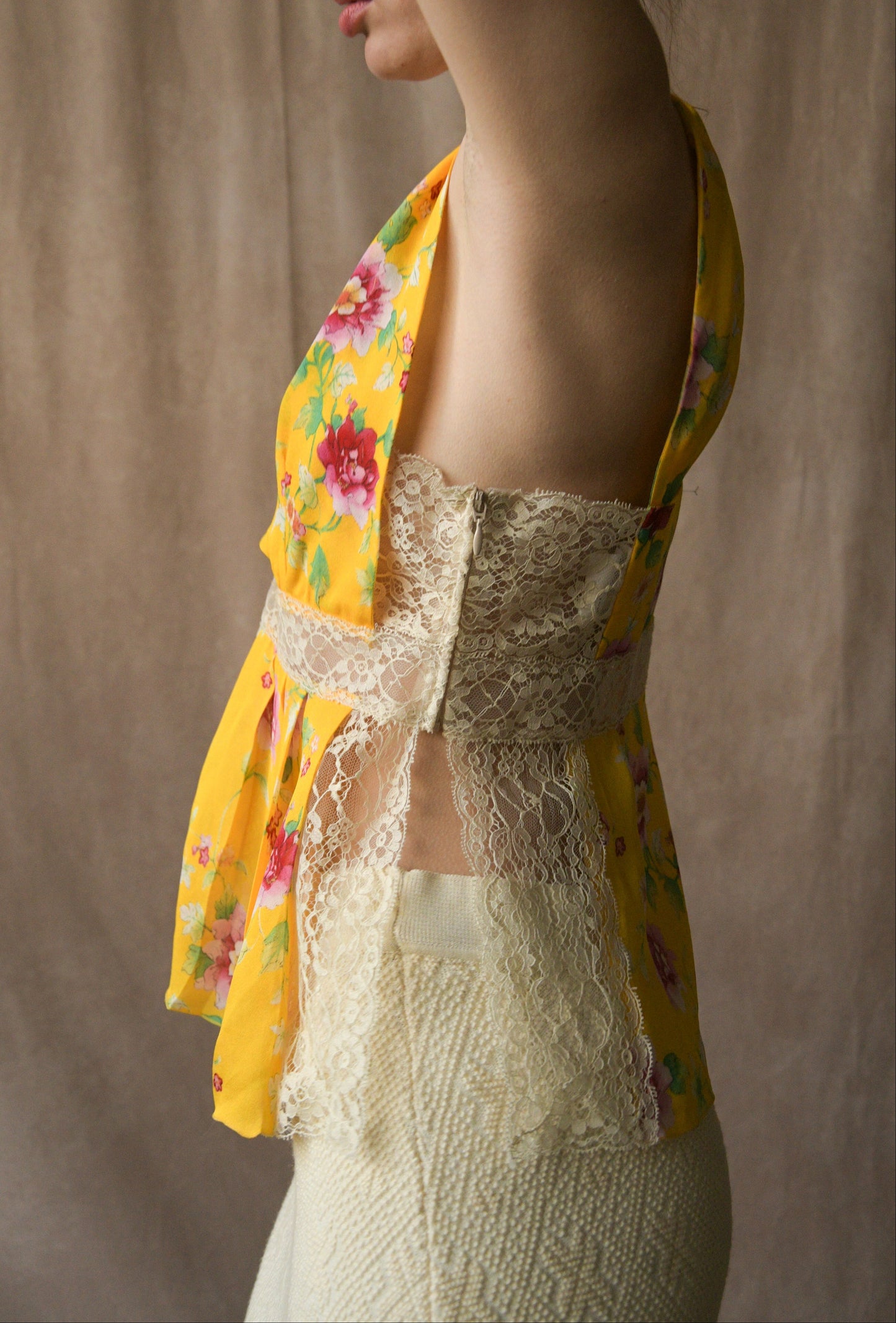 reserved - valentino spring 2006 silk floral lace top