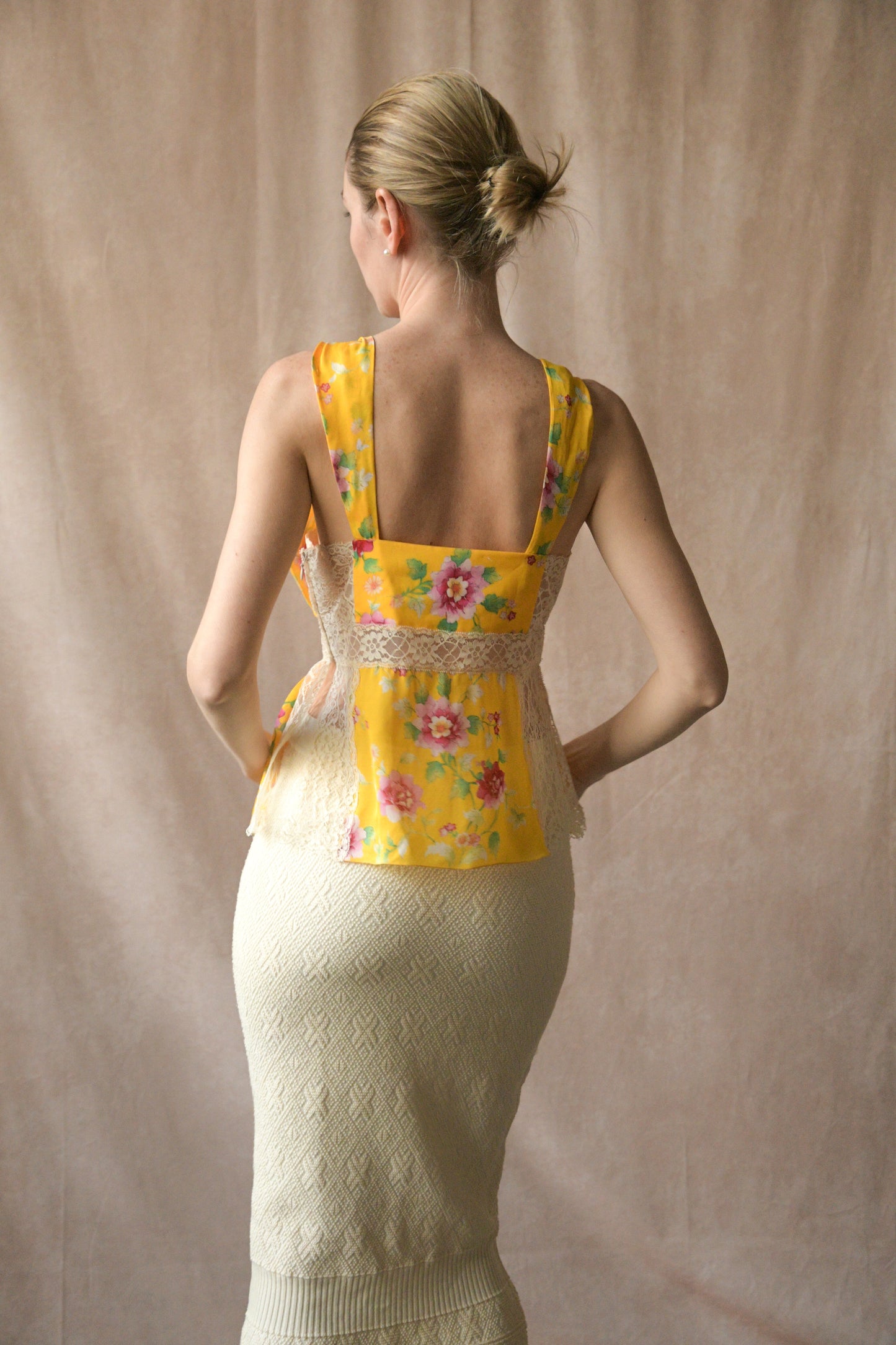 reserved - valentino spring 2006 silk floral lace top